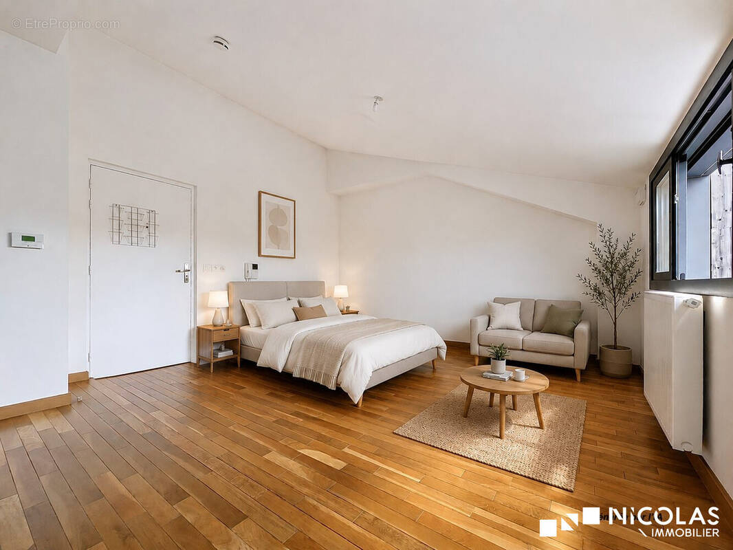 Appartement à BORDEAUX