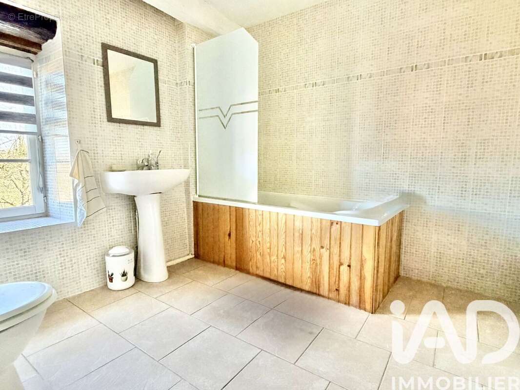 Maison 140 m² à Bersac-Sur-Rivalier  - photo 9