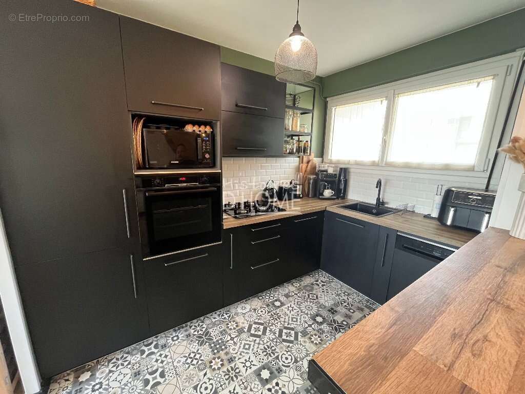 Appartement à BRIE-COMTE-ROBERT