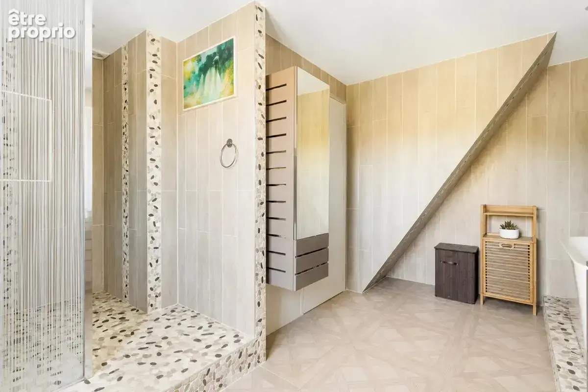Maison de 4 pièces d'environ 76 m² à Croix - photo 12