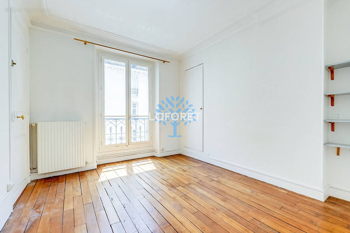 Appartement à PARIS-12E