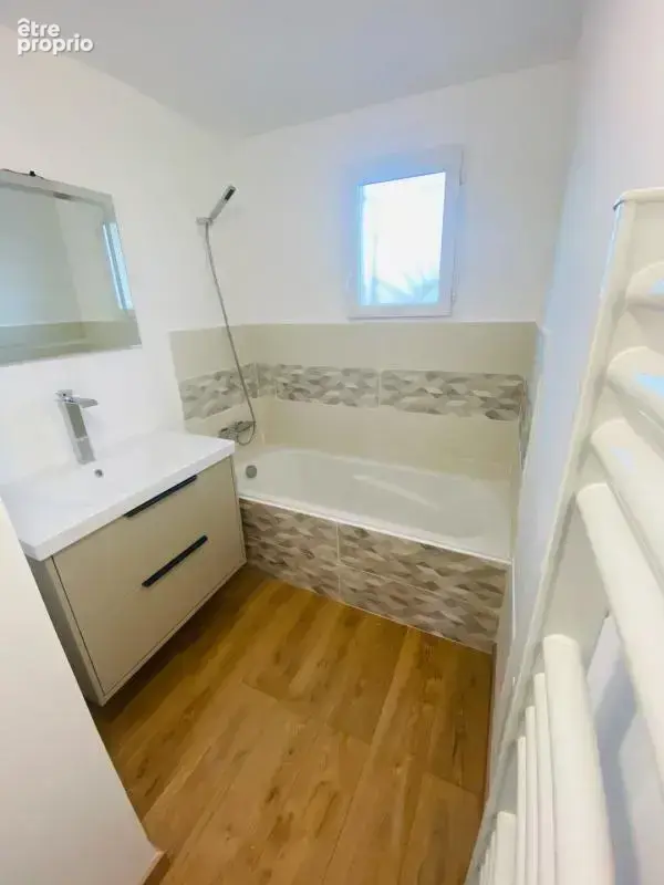 Maison rénovée de plain-pied avec 3 chambres et jardin – Hourtin - photo 8
