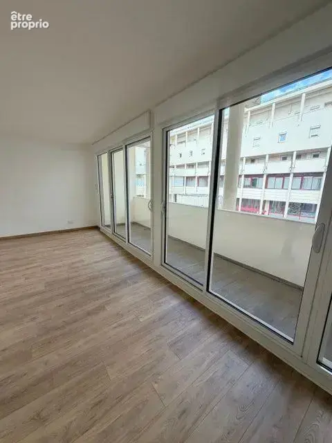 Appartement À Vendre - photo 2