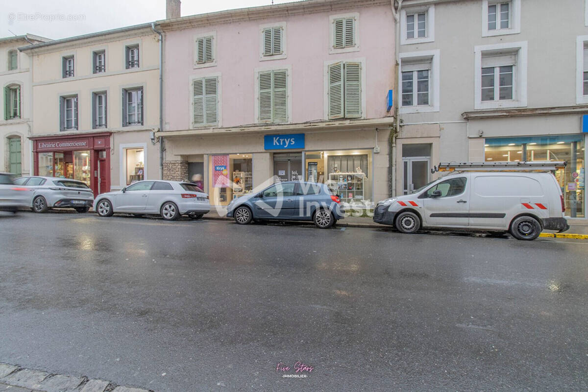 Maison à COMMERCY
