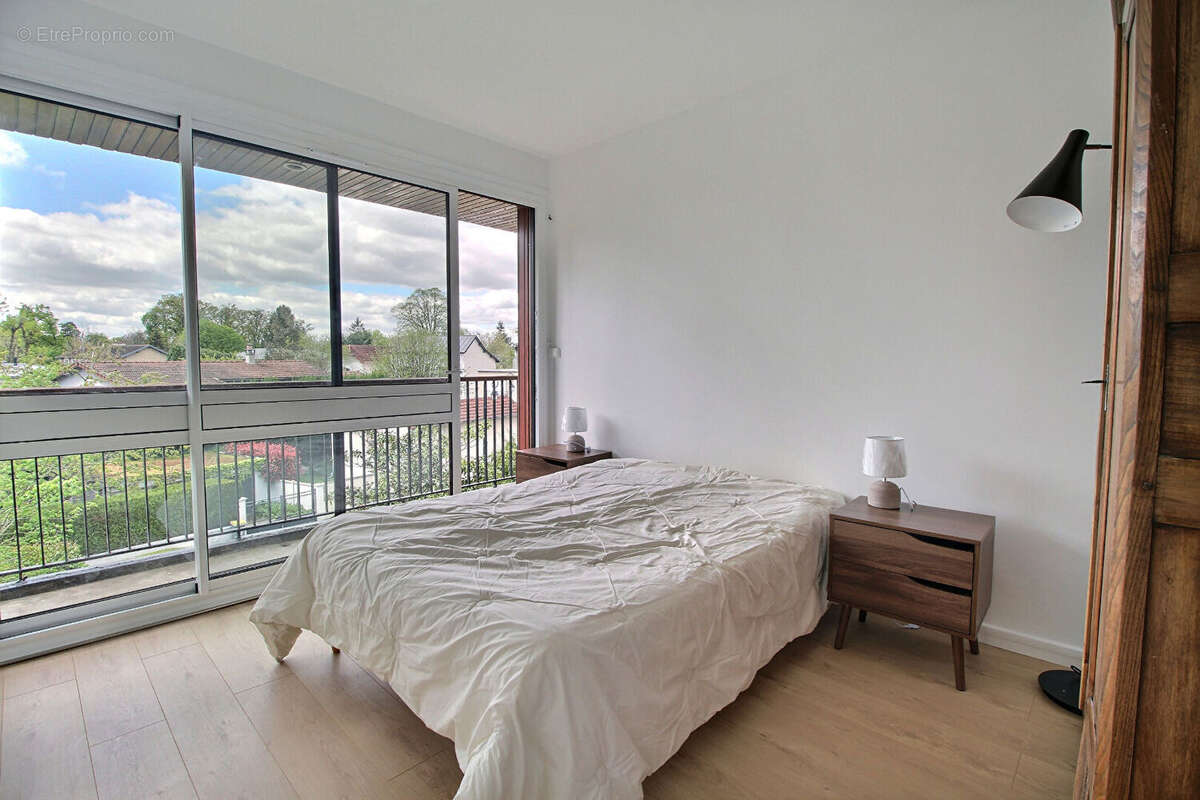 Appartement à VAUCRESSON