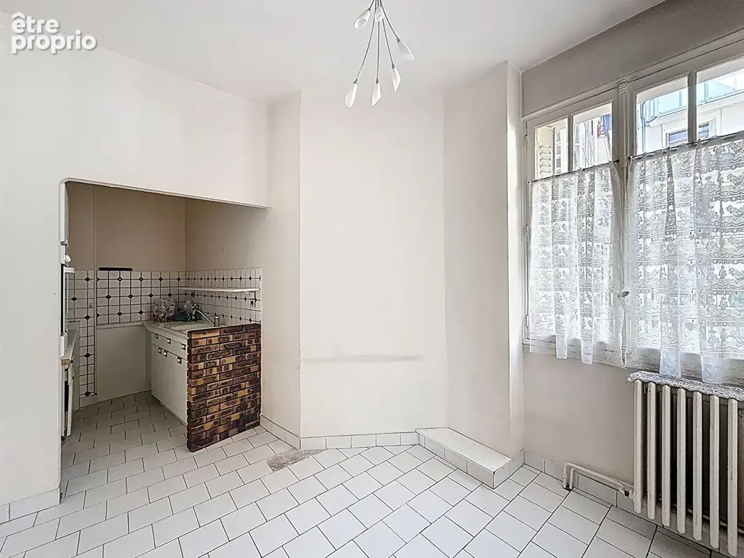 T4 de 93 m², vue magnifique sur le château! - photo 11