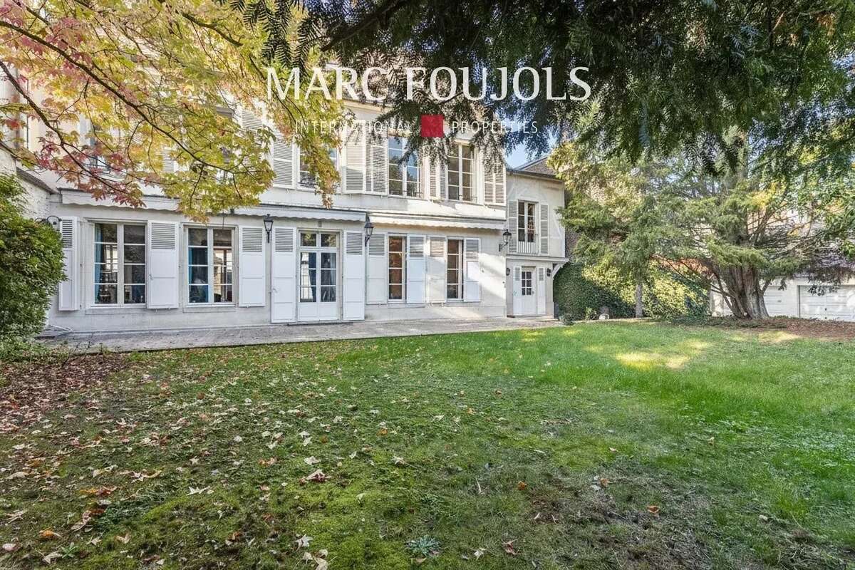 Maison à COMPIEGNE