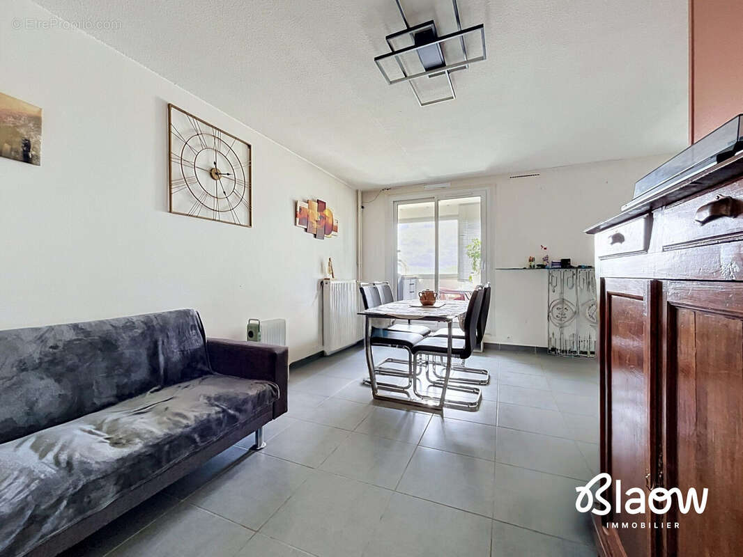 Appartement à VAULX-EN-VELIN