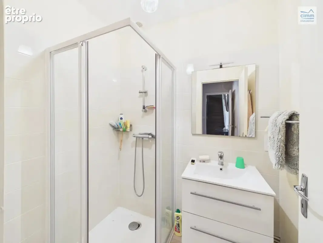 Maison de 87 m² sur un terrain de 5 365 m² - photo 7