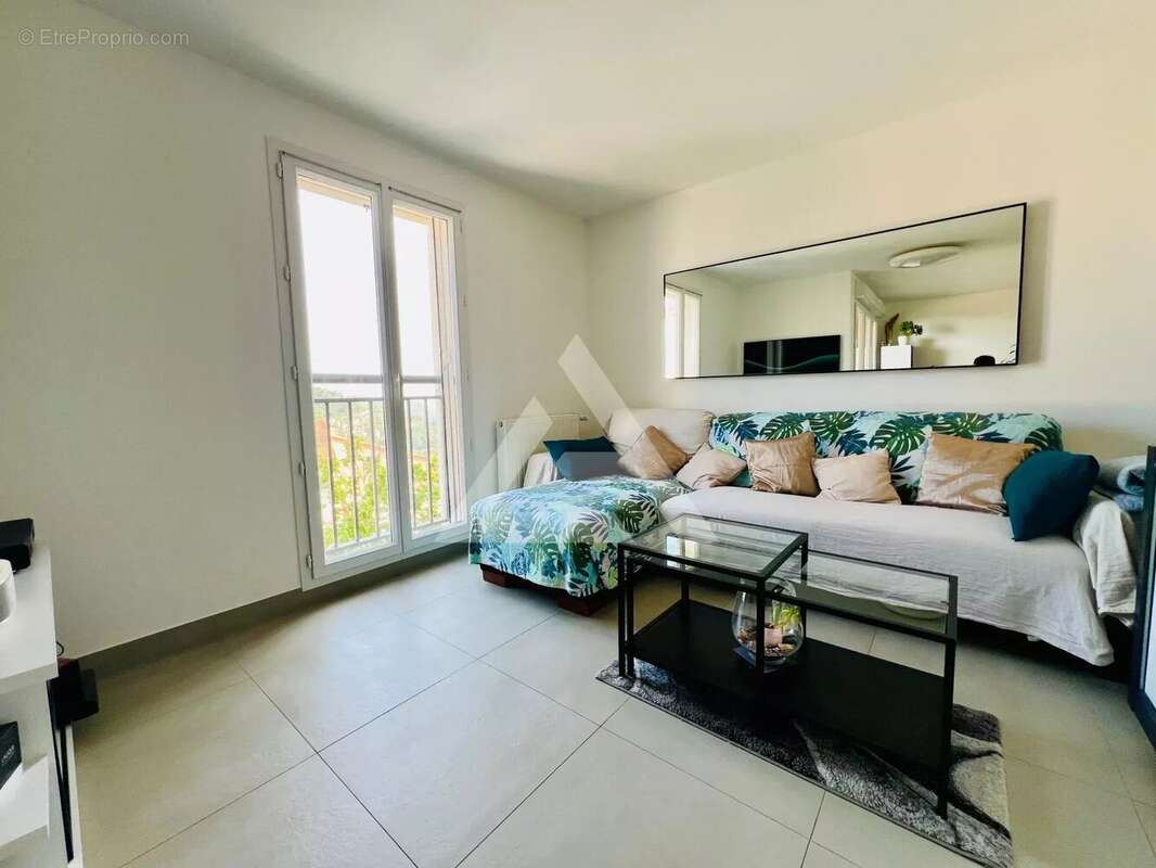 Appartement à LA TURBIE