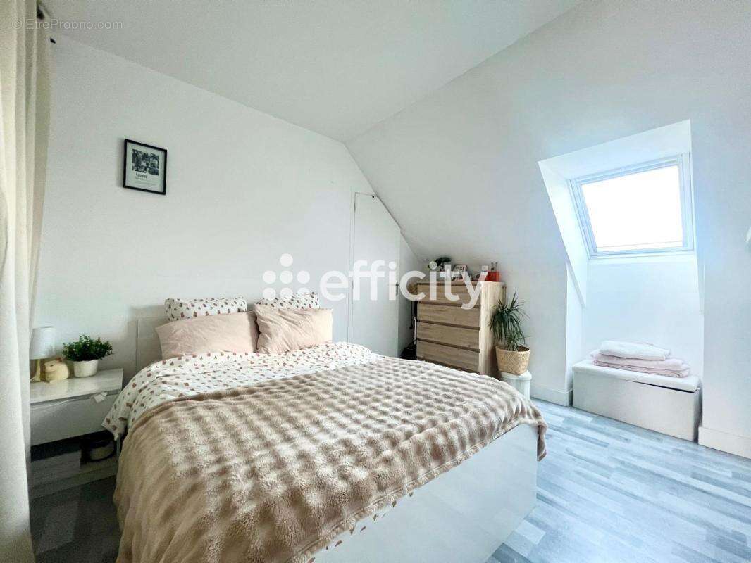 Appartement à LE RHEU