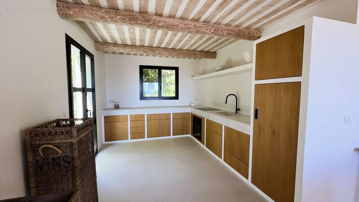 Maison à SEILLANS