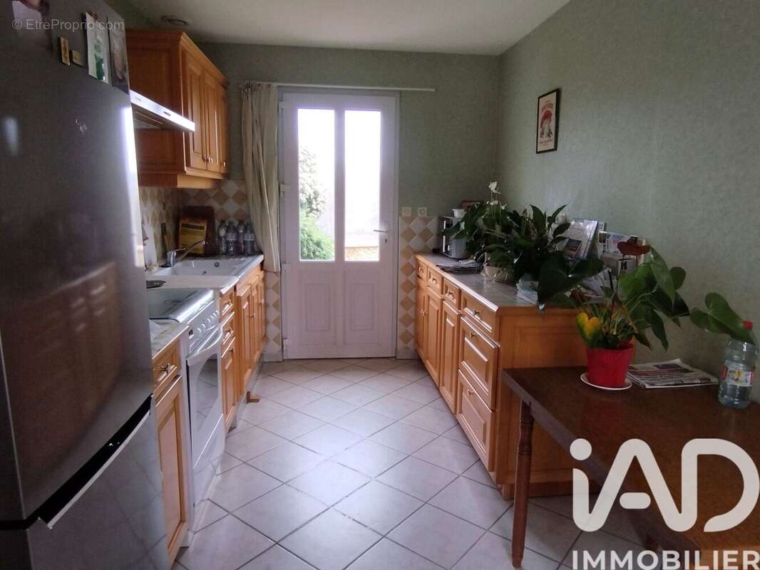 Maison 142 m² à Ternay  - photo 7
