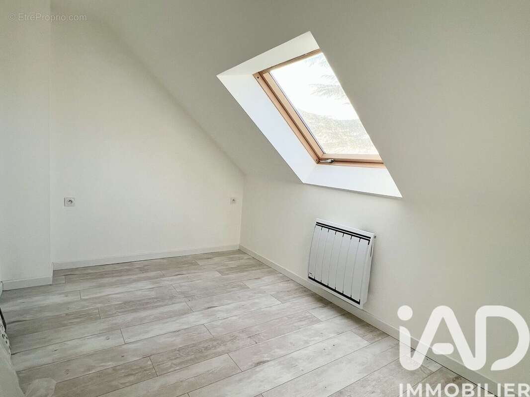 Photo 6 - Maison à LOUVERNE