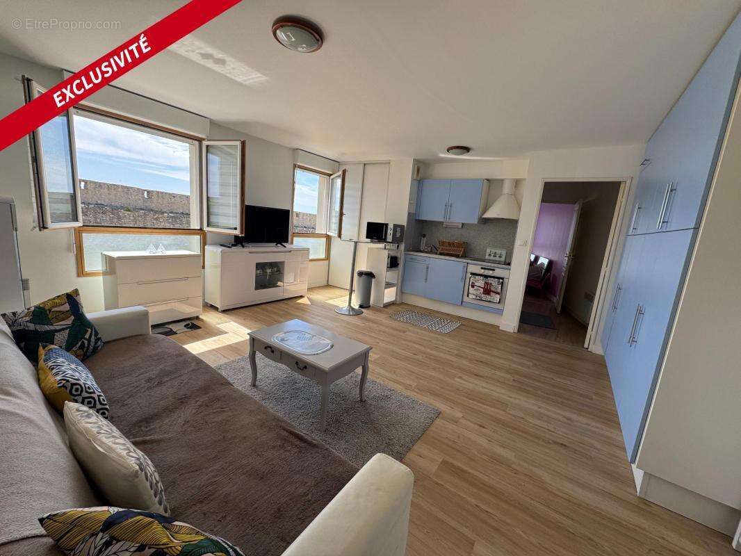Appartement à PORT-LOUIS
