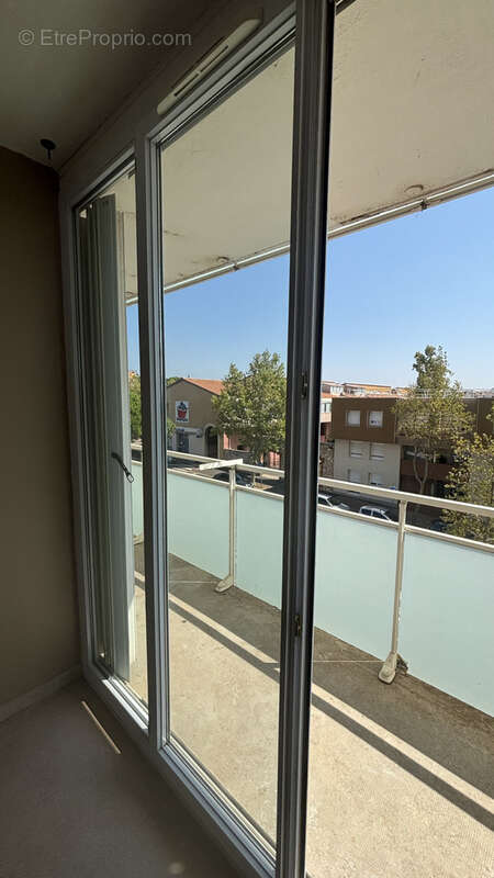 Appartement à PORT-DE-BOUC