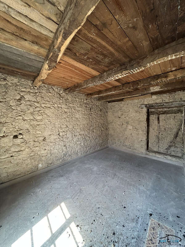 Maison 90 m² à Peyrusse-Le-Roc  - photo 5