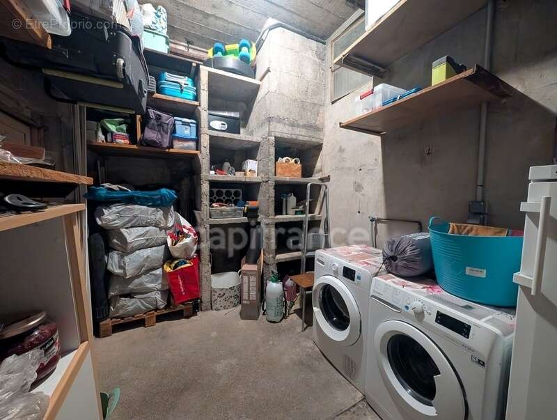Appartement à DRUMETTAZ-CLARAFOND