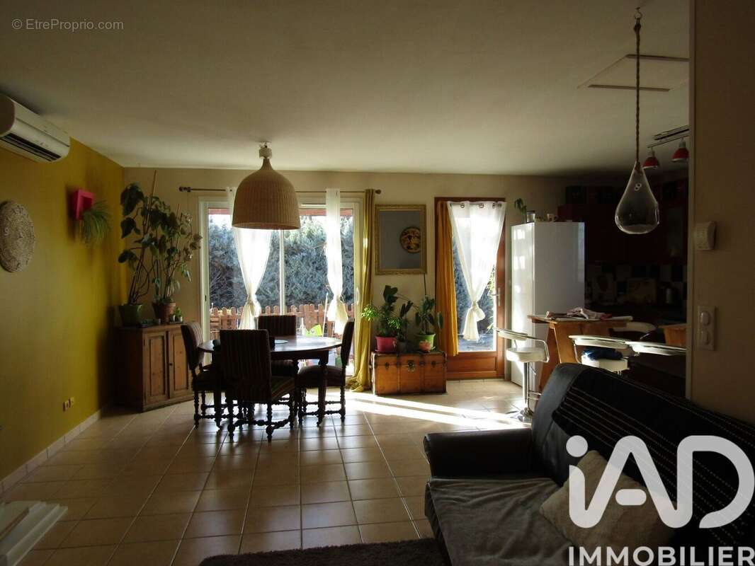 Photo 2 - Maison à VALENSOLE