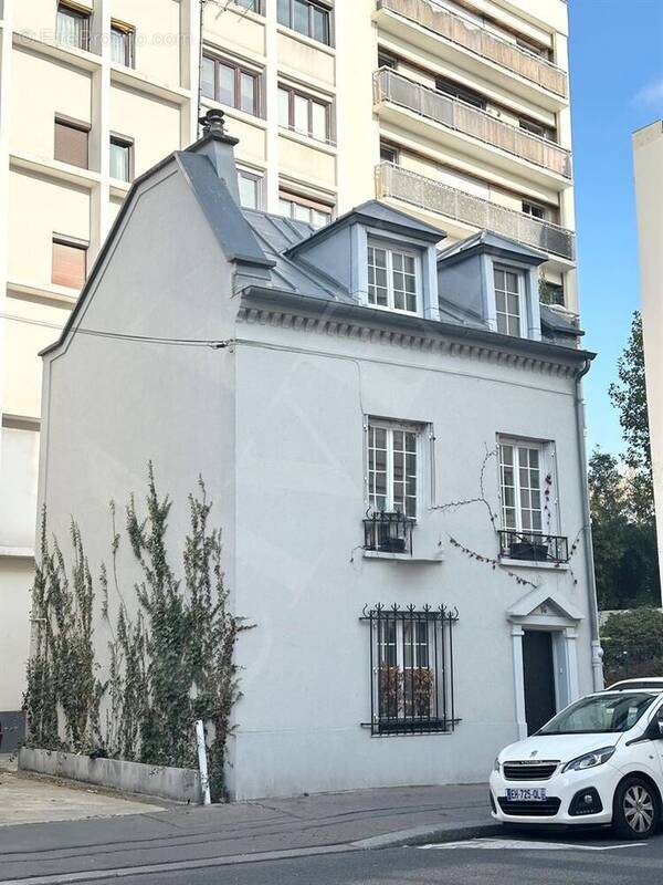 Appartement à BOULOGNE-BILLANCOURT