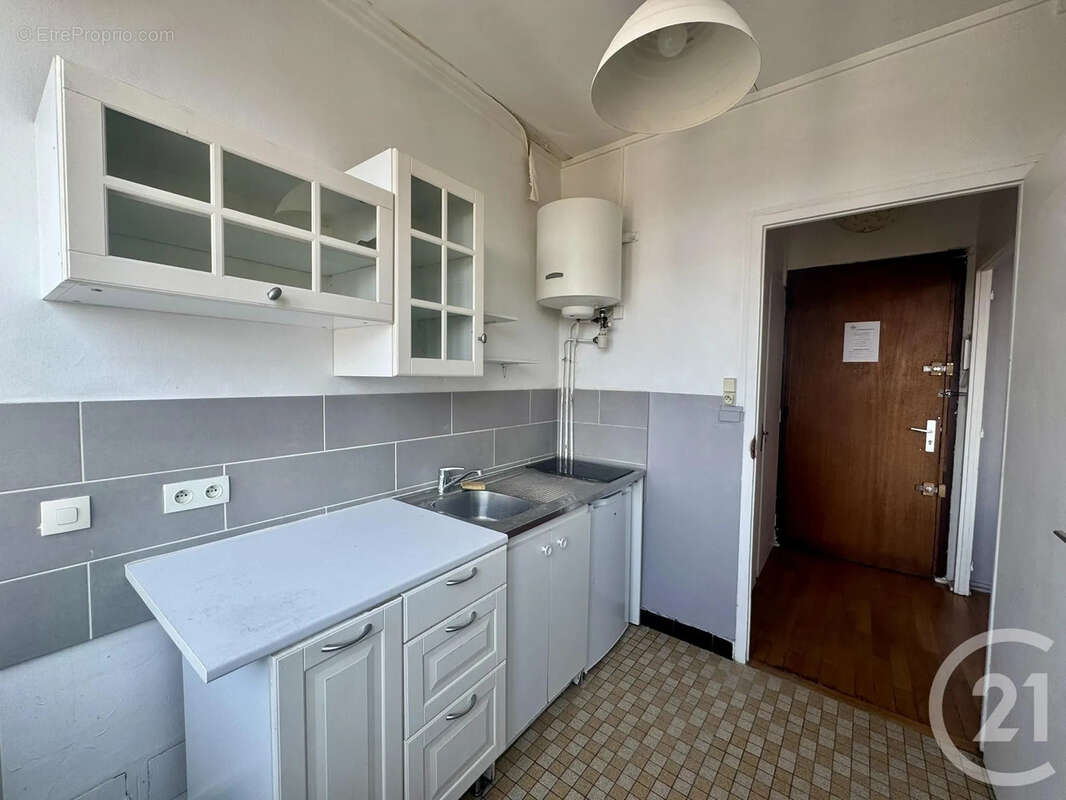 Appartement 23 m² à Villeurbanne  - photo 7