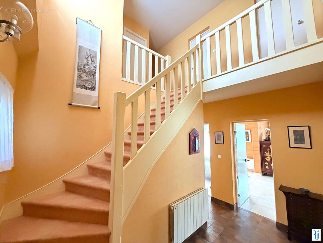 Maison 194 m² à Bonsecours  - photo 12