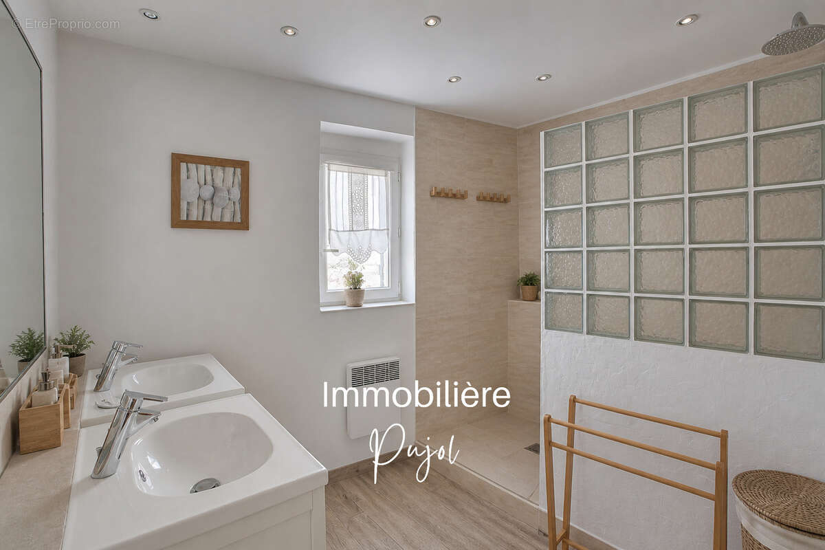 Maison à MARSEILLE-11E