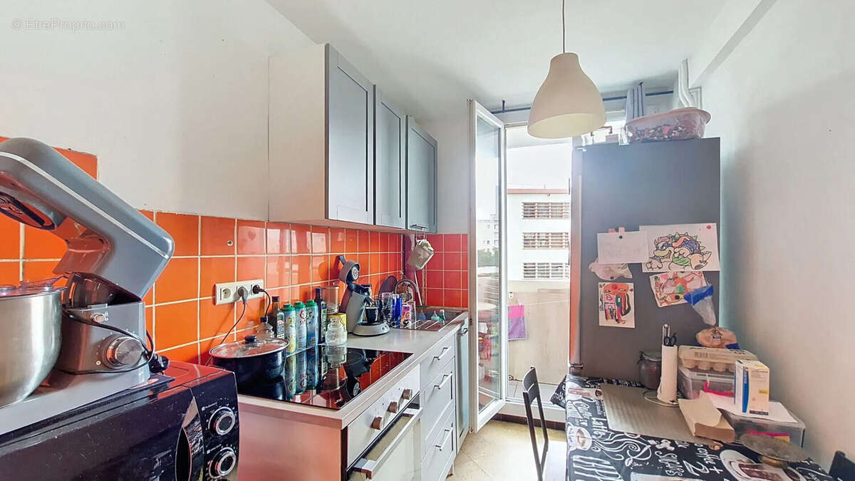 Appartement à MARSEILLE-13E