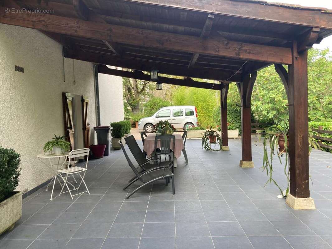 terrasse rdj - Maison à CAHORS
