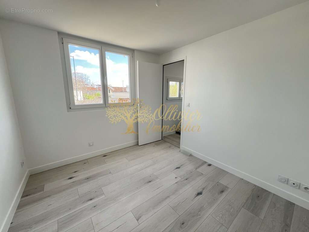 Maison à CHAMPIGNY-SUR-MARNE