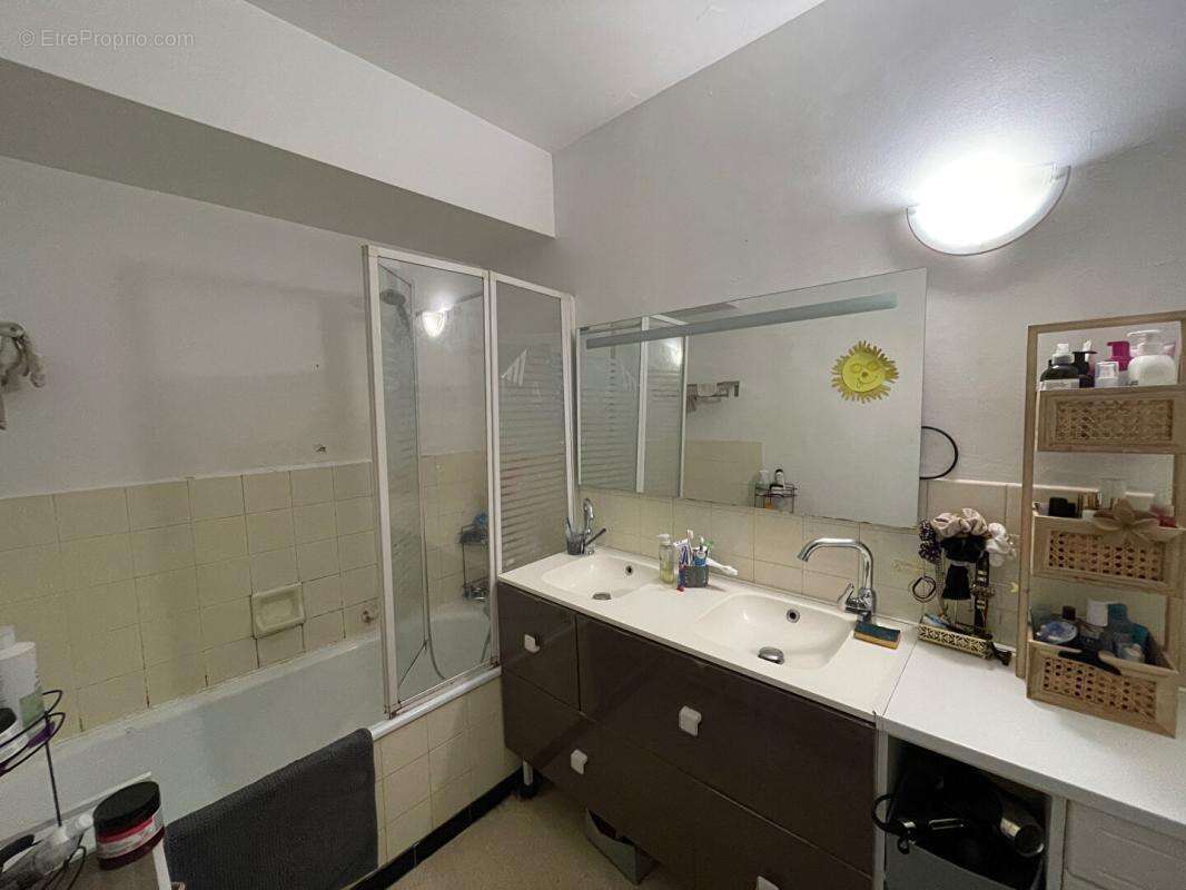 Bayonne, appartement T3 80 m2 loué - photo 8