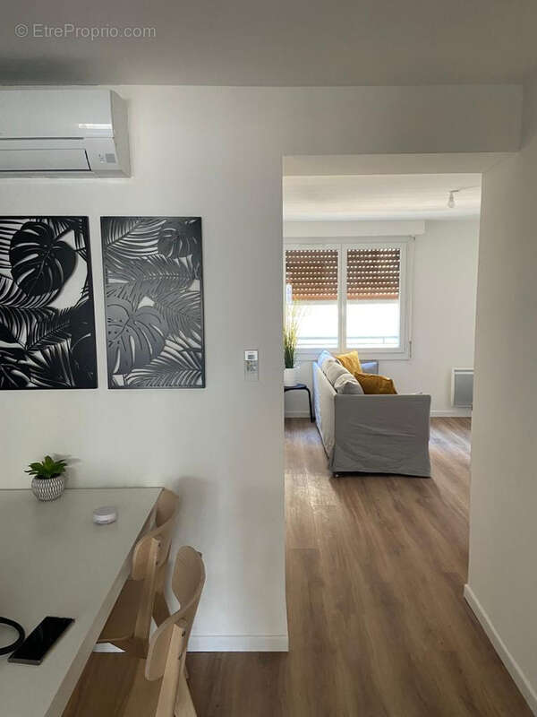 Appartement à MARSEILLE-2E