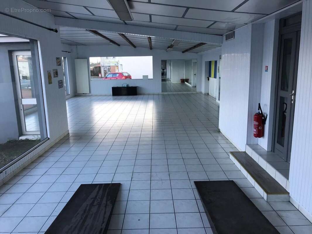 Commerce à BRESSUIRE