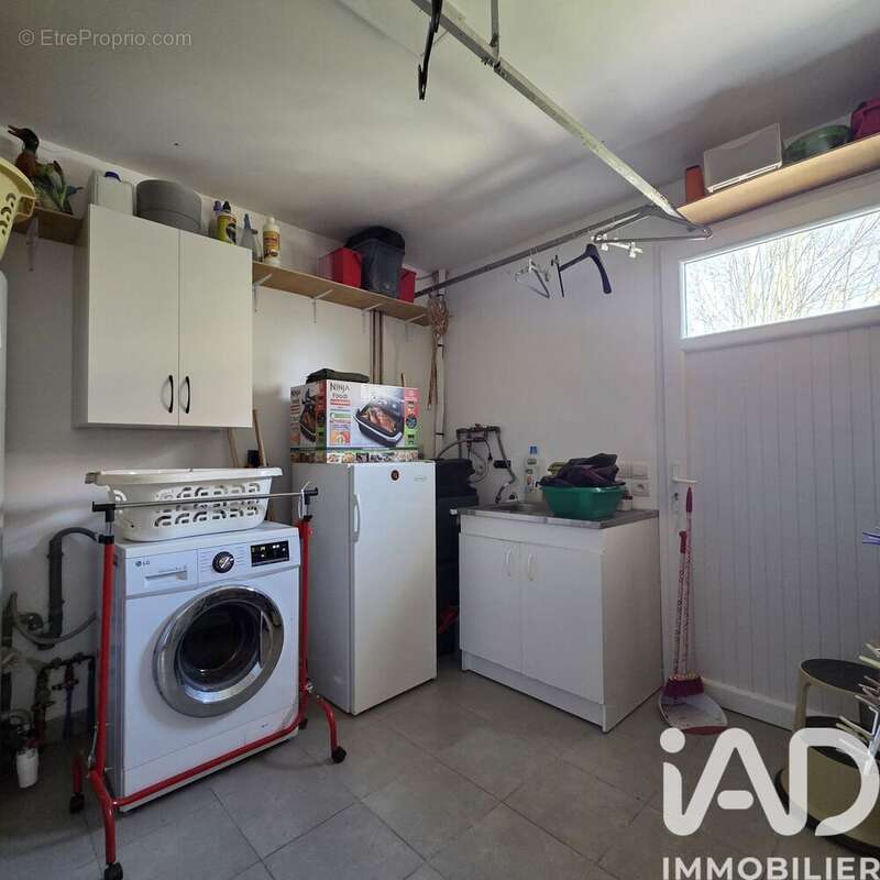 Maison 138 m² à Joue-Les-Tours  - photo 6