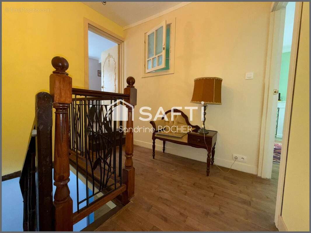 Maison 75 m² à Champagne-Et-Fontaine  - photo 6