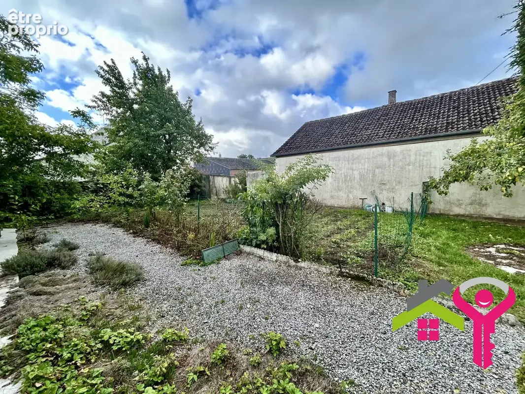 Terrain 538 m² à Maroilles  - photo 5