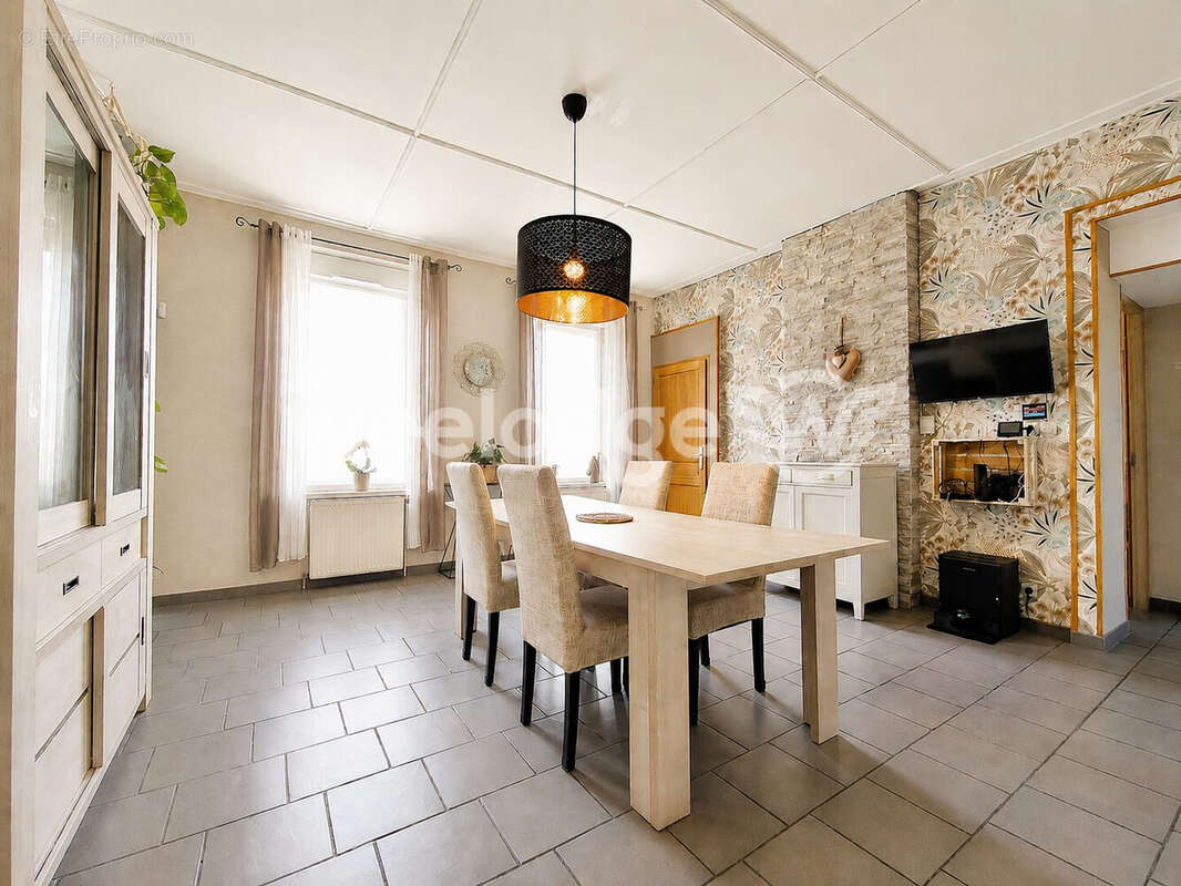 Maison à HAUTMONT