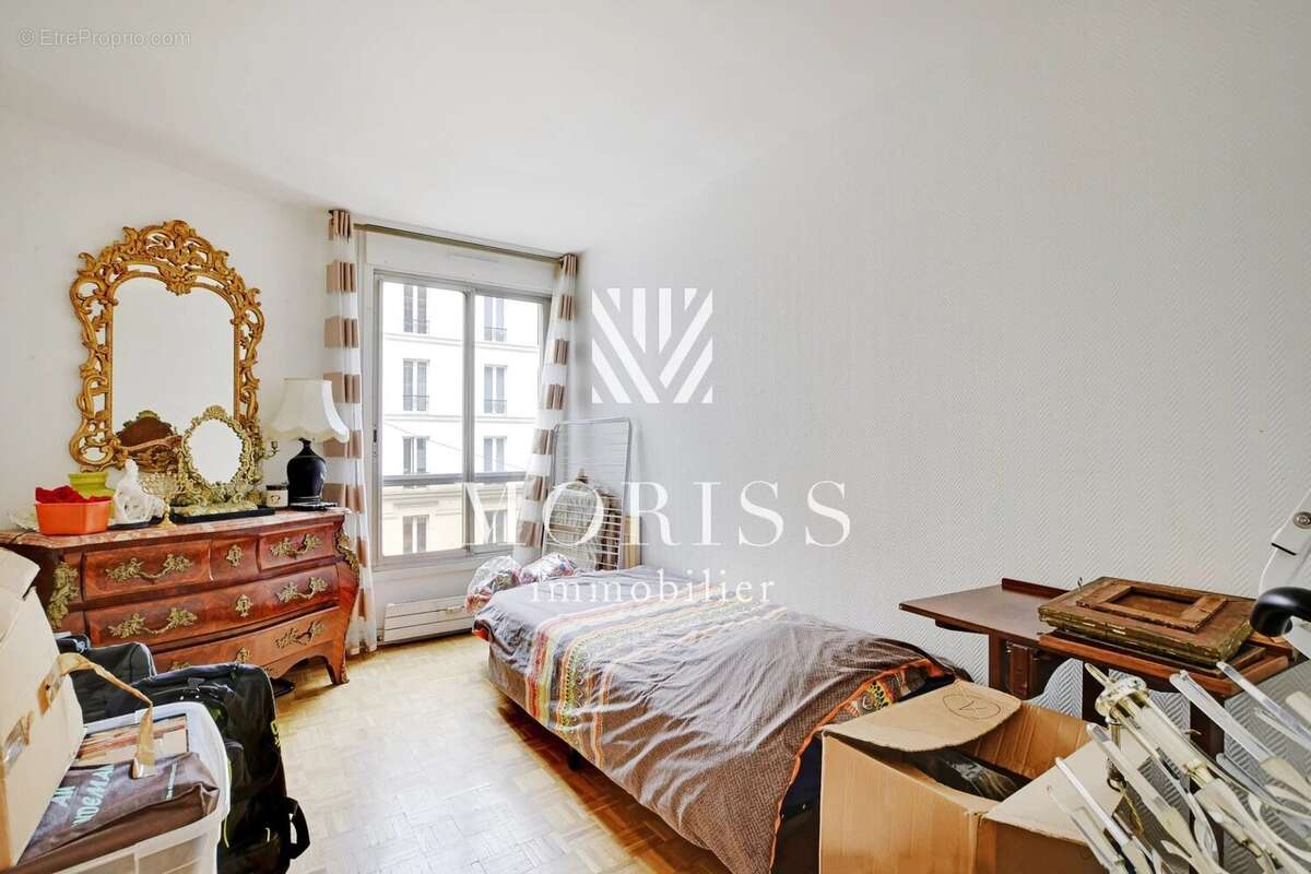 Appartement à PARIS-20E