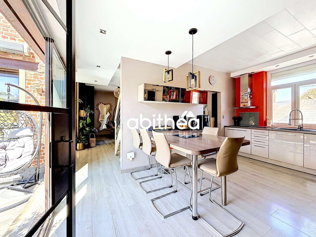 Maison familiale avec logement indépendant - photo 17
