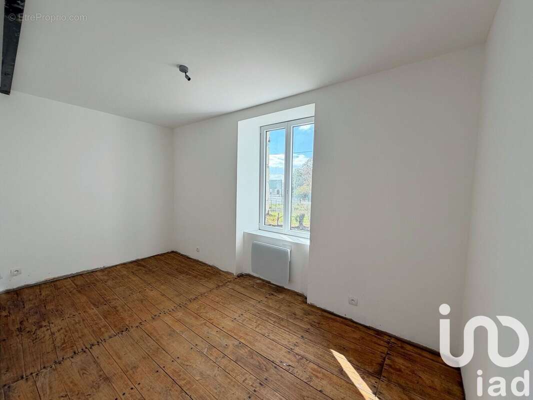 Photo 8 - Maison à SAINT-JEAN-DE-SAUVES