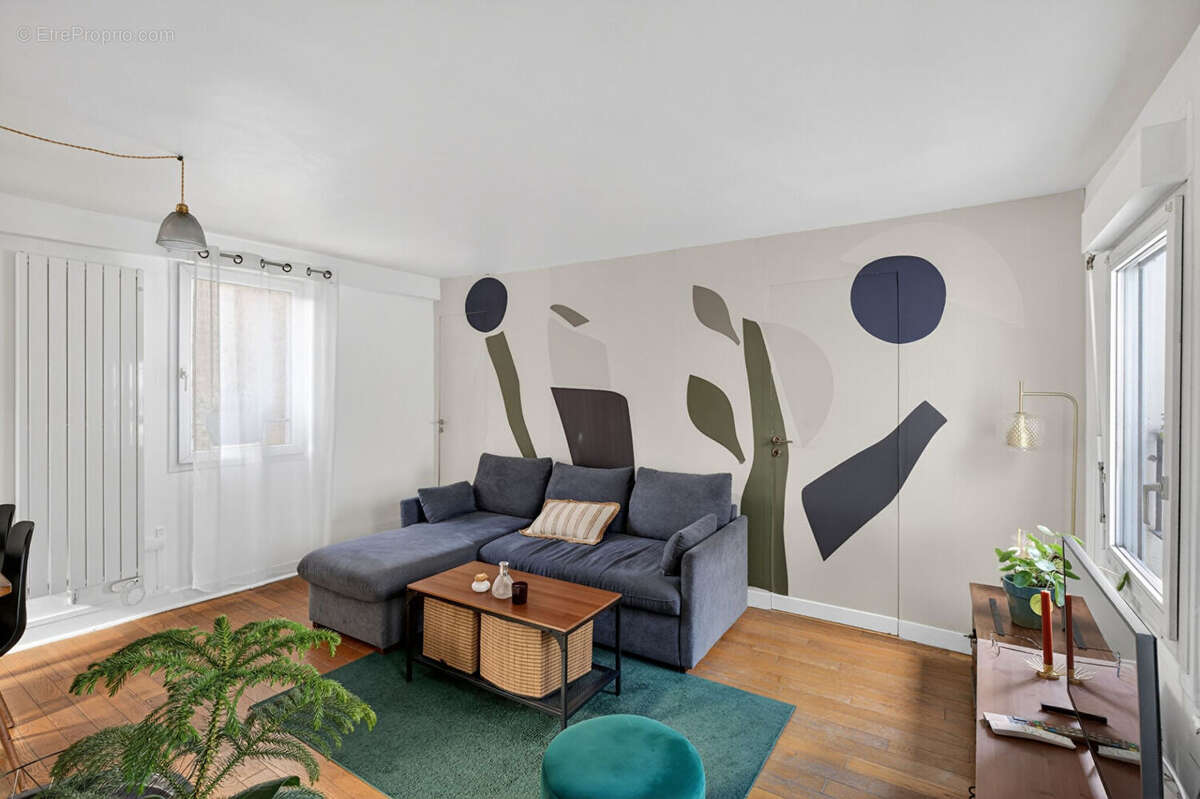 Appartement à PARIS-12E