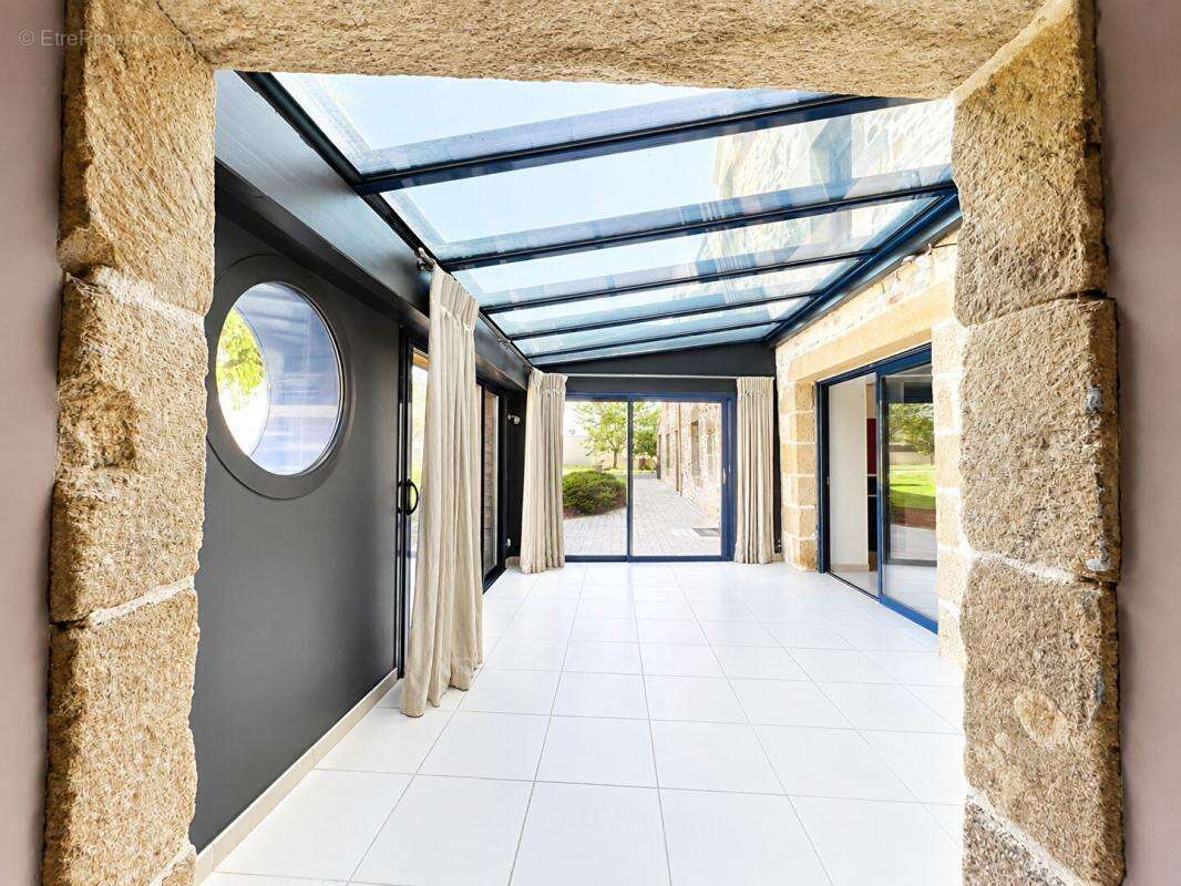 Maison Reguiny - photo 6