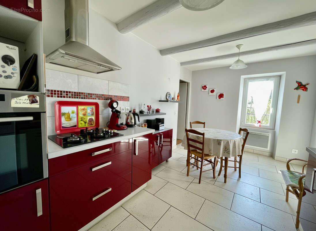 Maison à VAISON-LA-ROMAINE