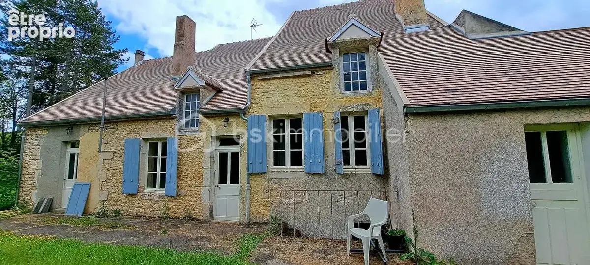 Authentique propriété bourguignonne à rénover aux portes de Vézelay – Charme, potentiel et douceur de vivre - photo 2