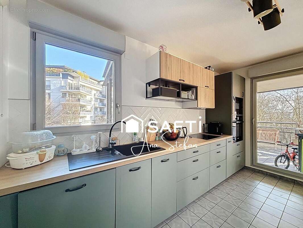 Appartement 84 m² à Massy  - photo 3