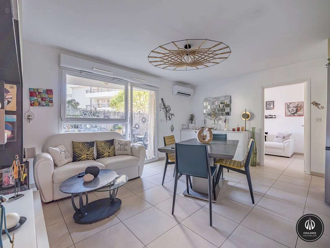 Appartement à MARSEILLE-8E