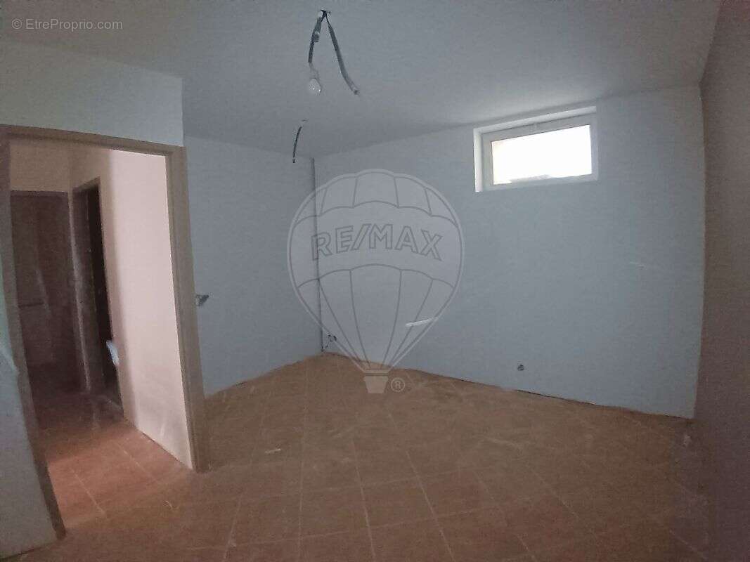 Appartement à SAINT-LAURENT-SUR-SAONE