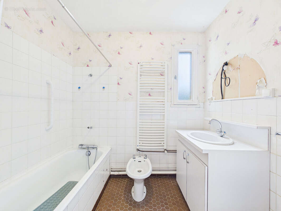 Appartement à TOURNON-SUR-RHONE