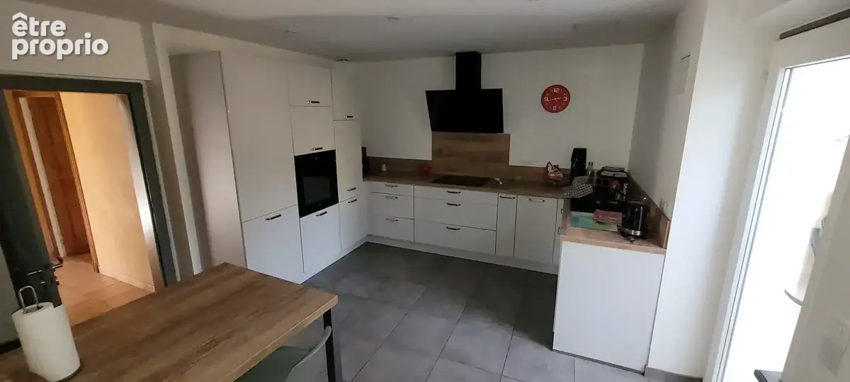 Maison familiale 4/5 chambres au calme avec autonomie énergétique à 8 min d'Arzacq. - photo 6