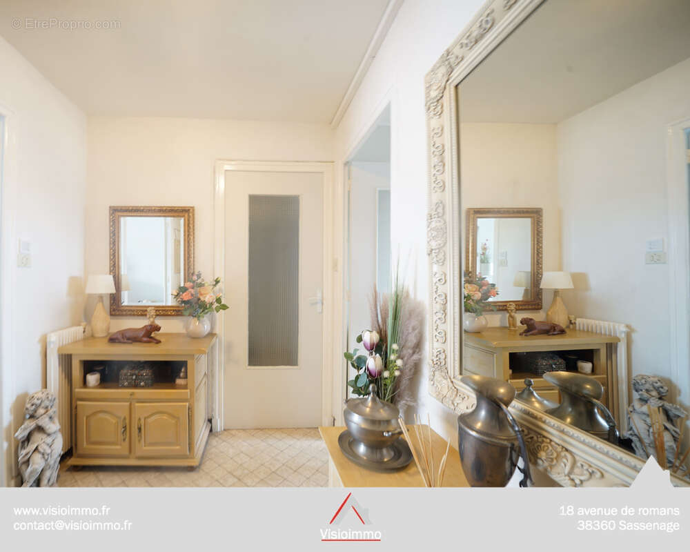 Appartement à FONTAINE